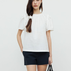 Sie 시에 소피아 셔링 디테일 블라우스