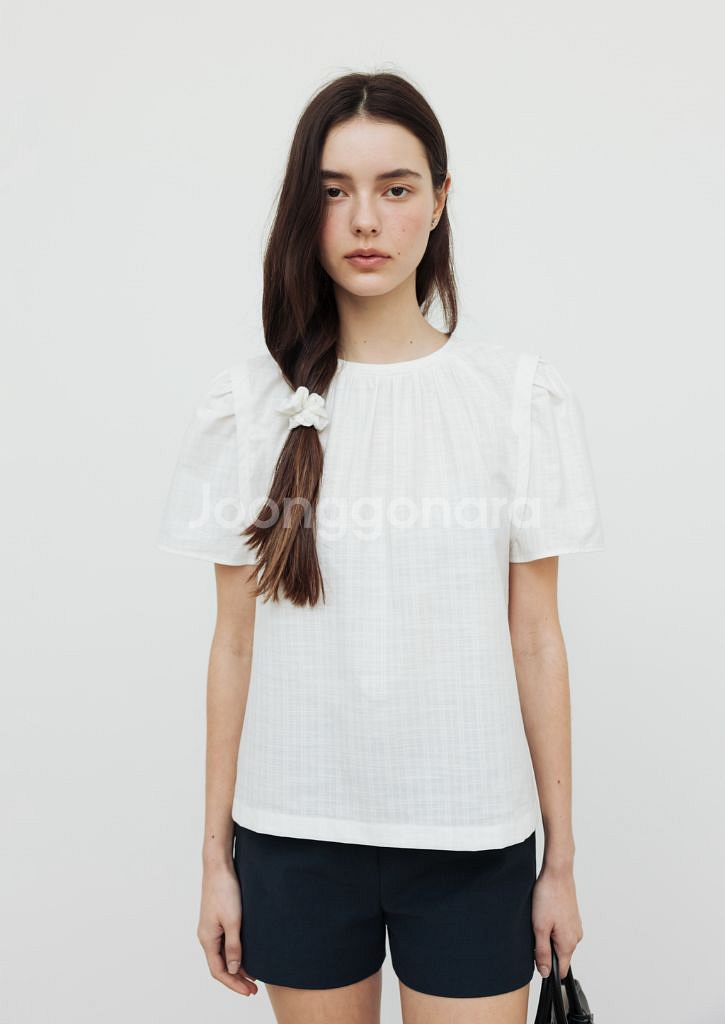 Sie 시에 소피아 셔링 디테일 블라우스--1