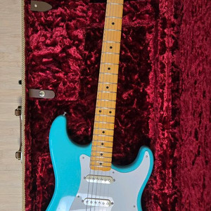 펜더 아메리칸 빈티지2 1957 스트라토캐스터 SFMG 이미지