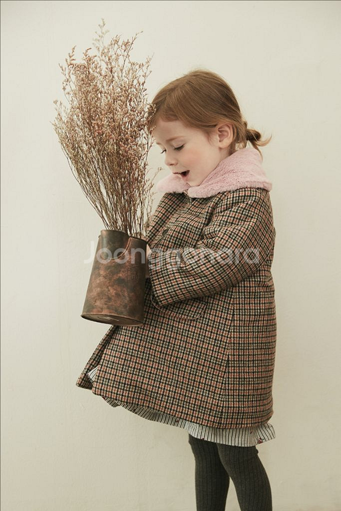 밍크뮤 퍼카라 코트 + 플라워 자수카라 원피스 등--0