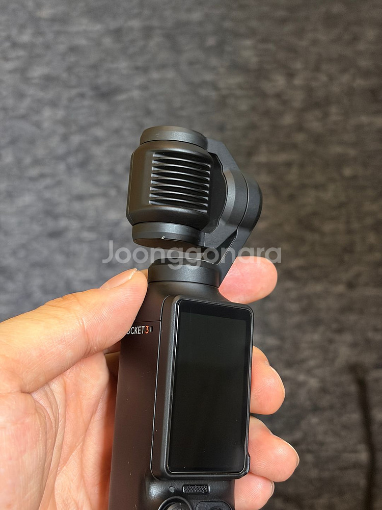 DJI 오즈모 포켓3 콤보 판매합니다. 2년 케어 포함--6