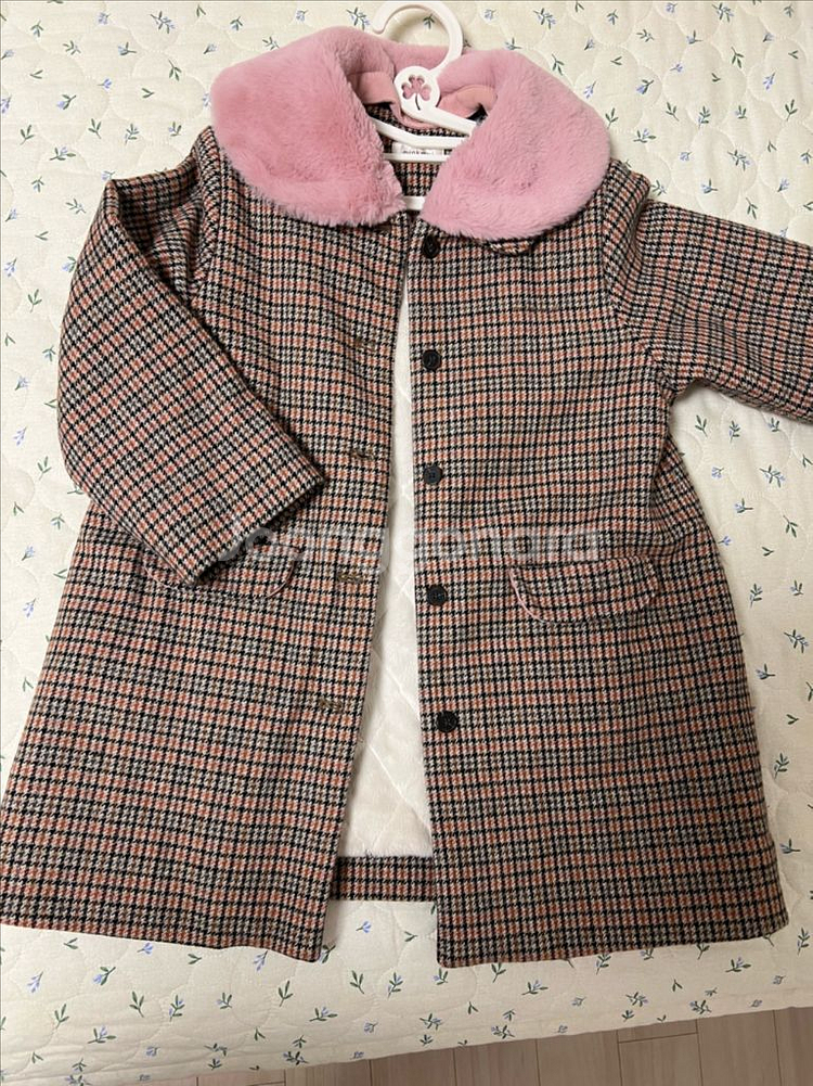 밍크뮤 퍼카라 코트 + 플라워 자수카라 원피스 등--5