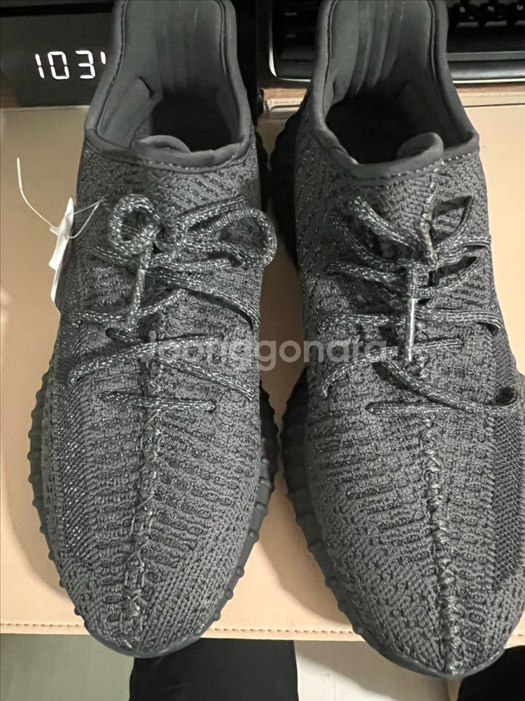 아디다스 이지부스트--0