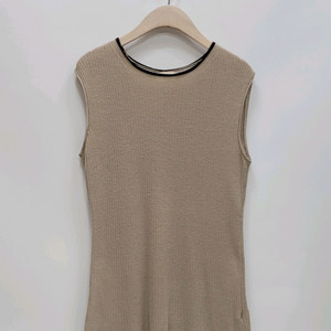 TIME 한섬 타임 실크 슬리브리스 / 여 F(90)