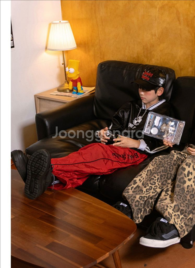 새상품)레브킷 꽈배기 파이핑 레터링 팬츠 120--5