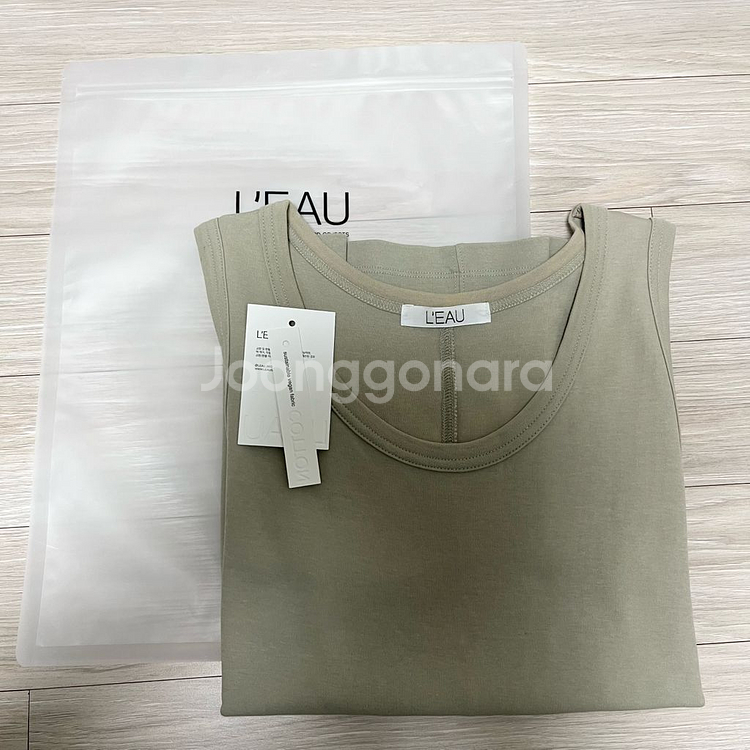 로우 LEAU 슬리브리스 카키--7