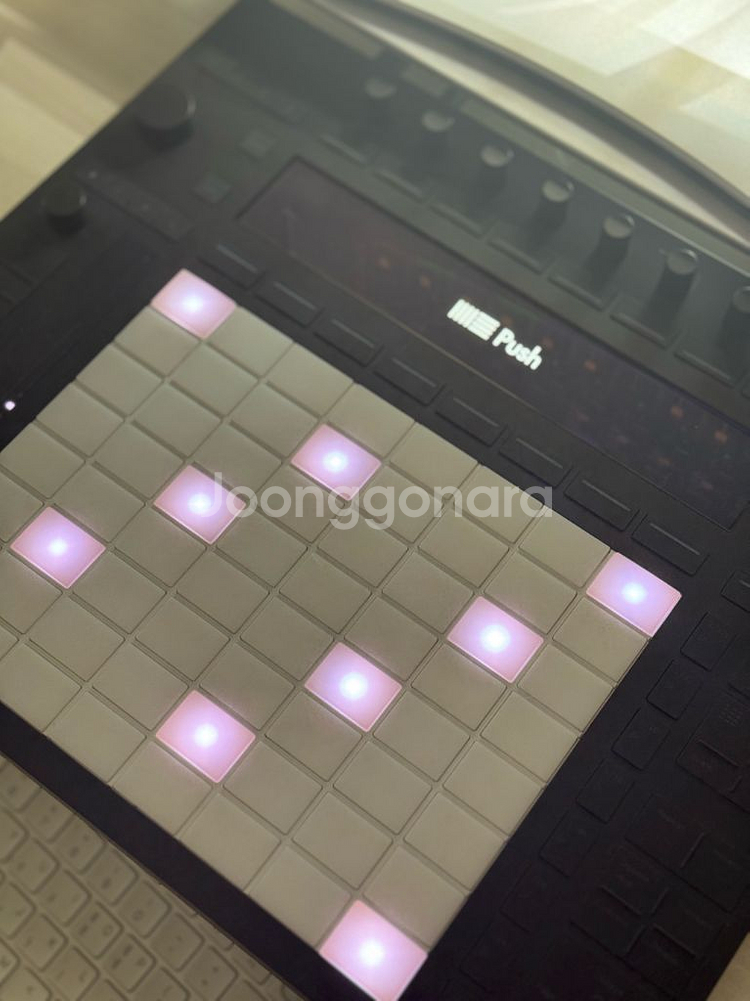 에이블튼 푸쉬3 팝니다(박풀) ableton push3--5