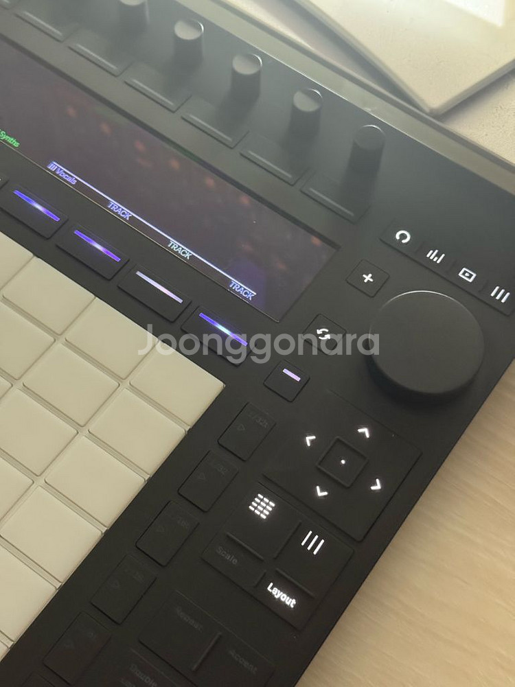 에이블튼 푸쉬3 팝니다(박풀) ableton push3--3