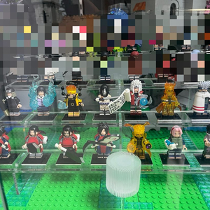 레고 커스텀 히어로 계단 장식장 4단 8칸 팝니다