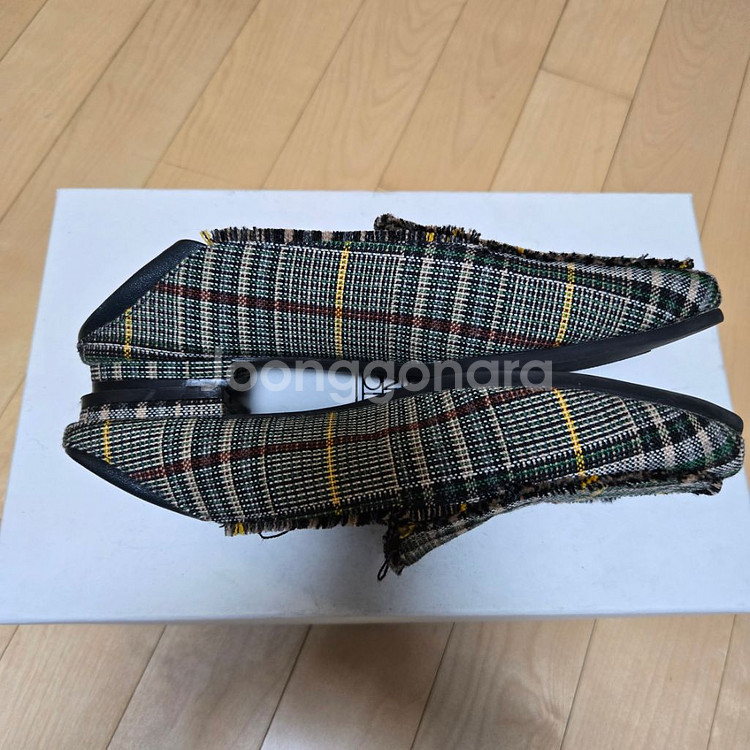 구호(KUHO) 체크 슬립 로퍼 그린 240--4