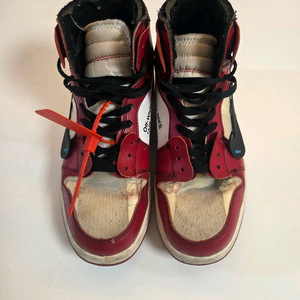 조던1 오프화이트 시카고 250 팝니다