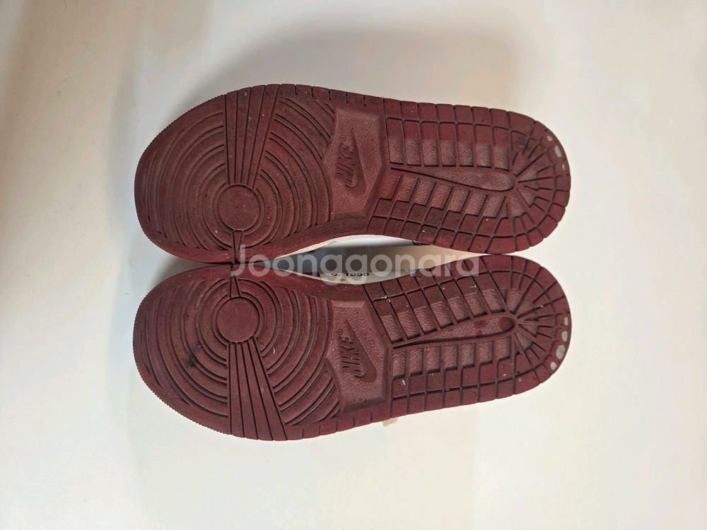 조던1 오프화이트 시카고 250 팝니다--5