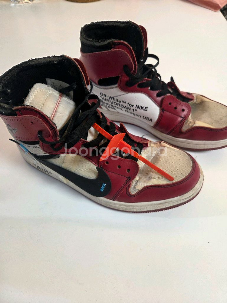조던1 오프화이트 시카고 250 팝니다--2