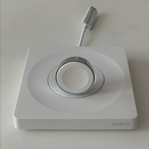 벨킨 맥세이프 무선 충전기