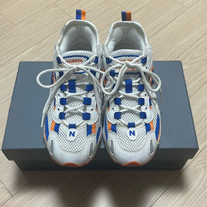 뉴발란스827 (사이즈220) ML827AAA