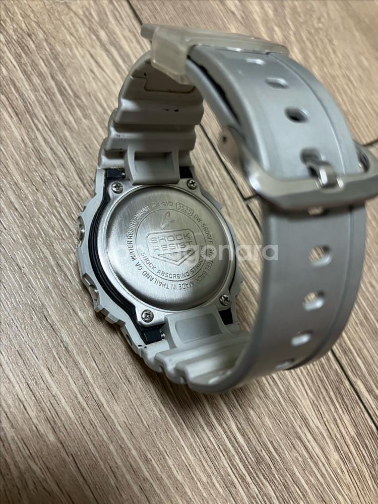 G-SHOCK DW-5600FF 메탈 시계--1