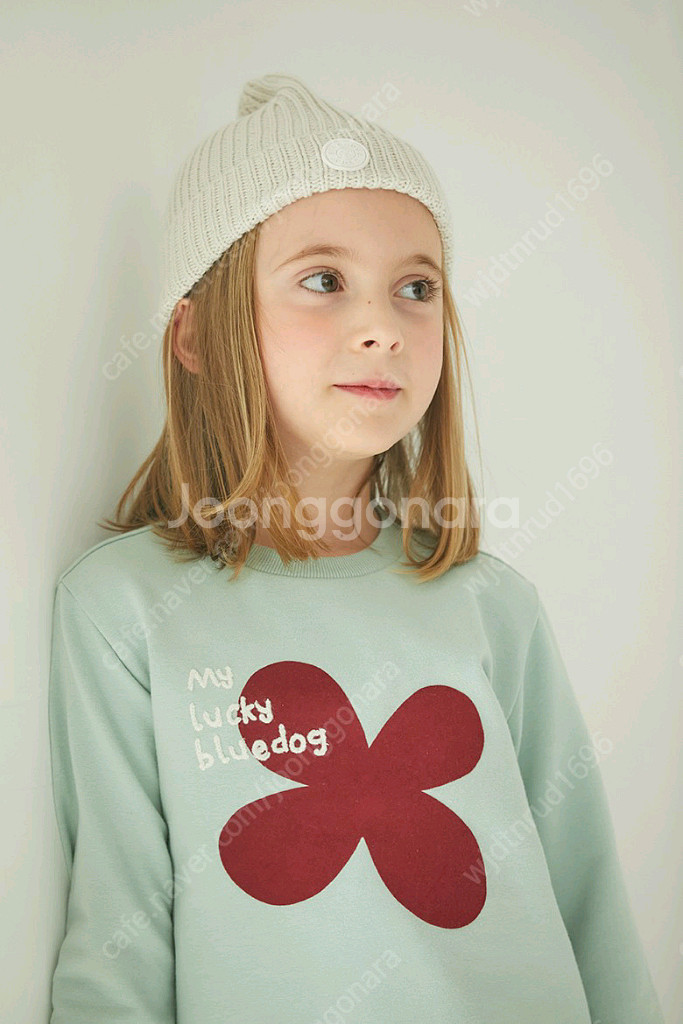 블루독 클로버포인트맨투맨 145호 배송비포함--0