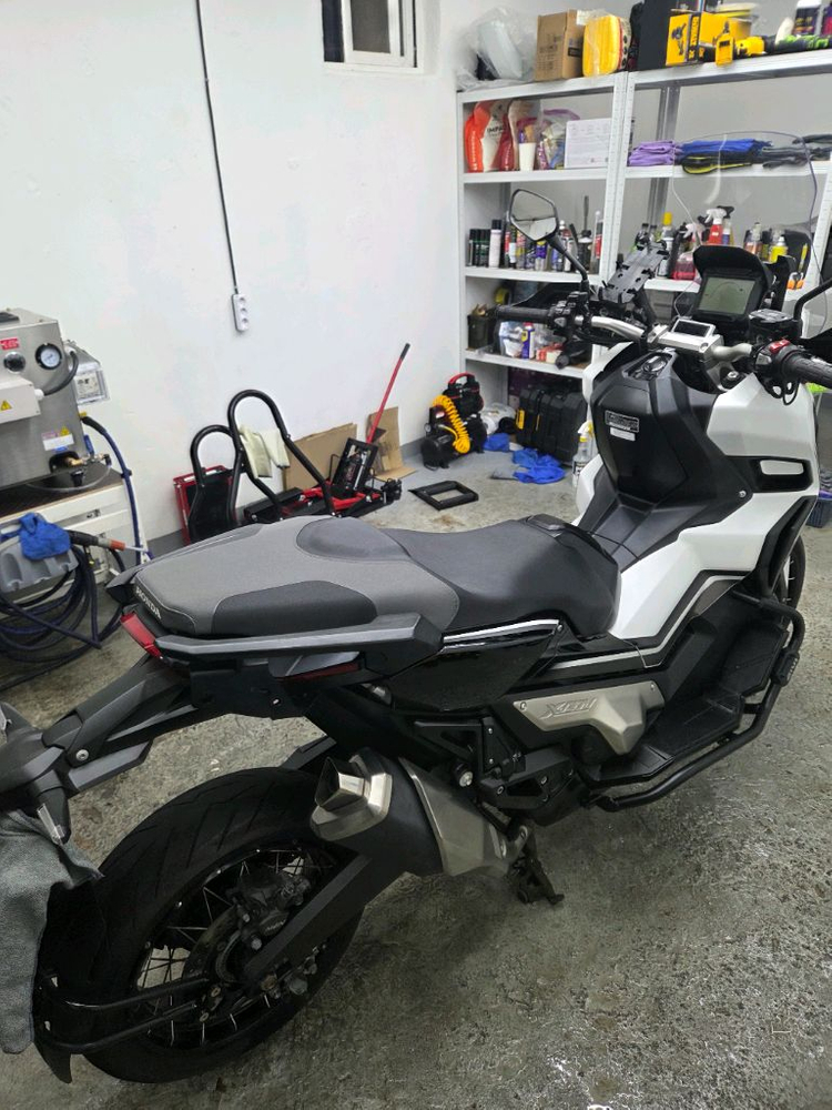 19년식 혼다x adv 750 이미지