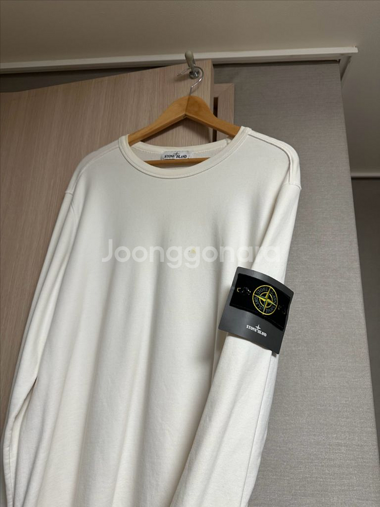 스톤아일랜드 맨투맨--0