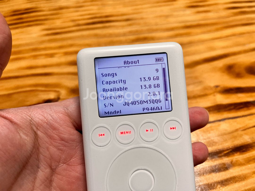 애플 아이팟 3세대 (곰발팟, 아이팟 클래식 3세대)--4