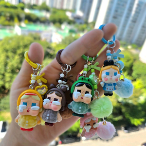 크라잉 베이비 인형 캐릭터 가방 키링 키홀더 열쇠고리