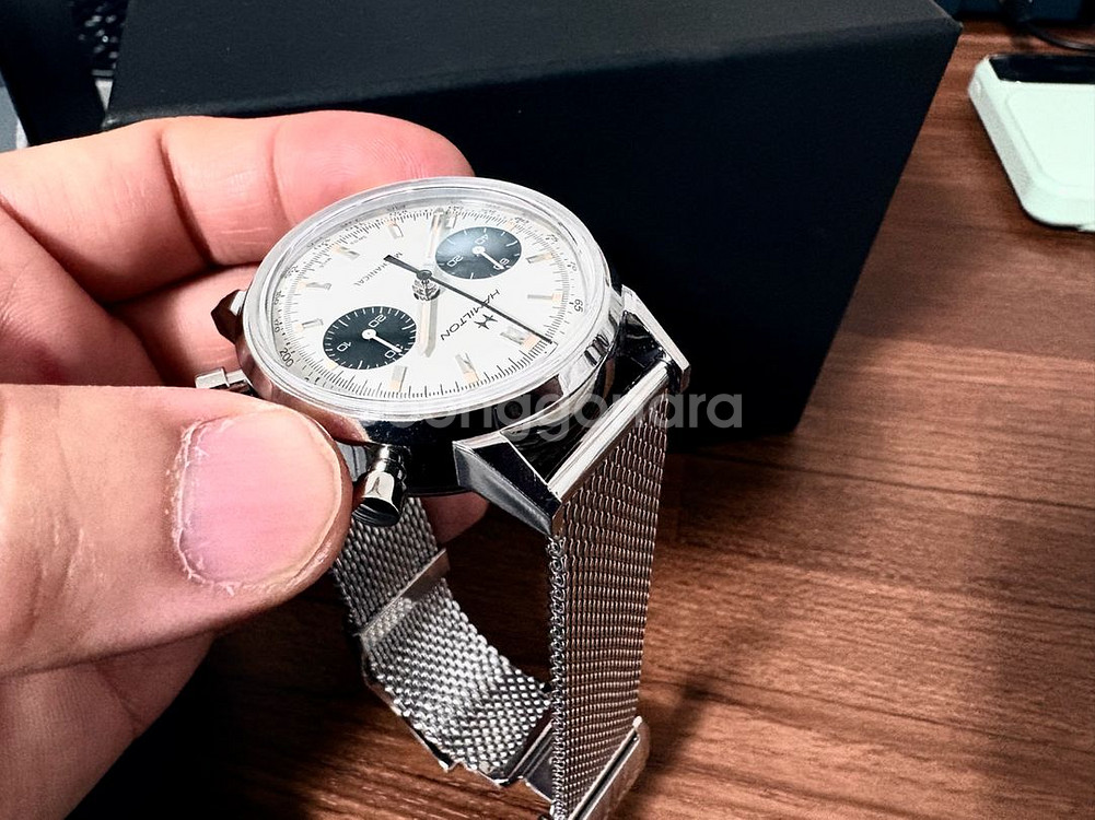 해밀턴 인트라매틱 크로노그래프 H 팬더--5