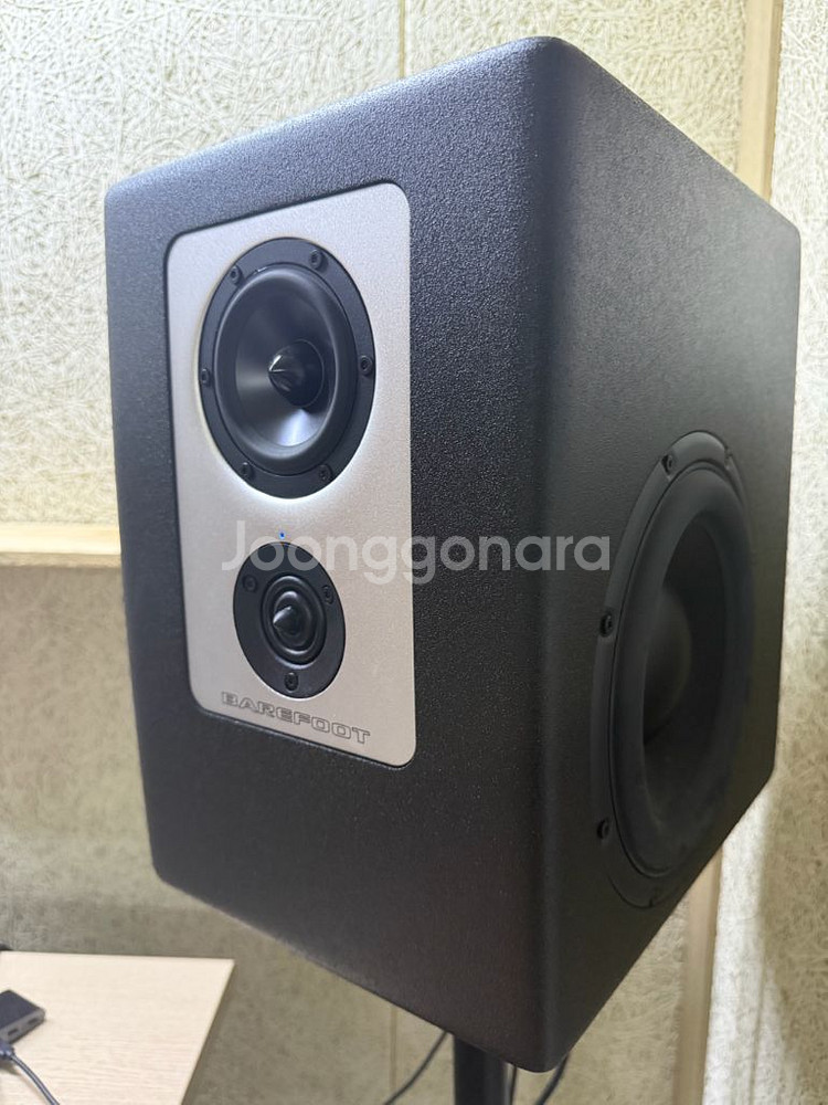 베어풋 풋프린트 01 8인치 모니터 스피커--2