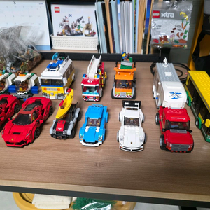 레고 디오라마용 자가용들 팝니다