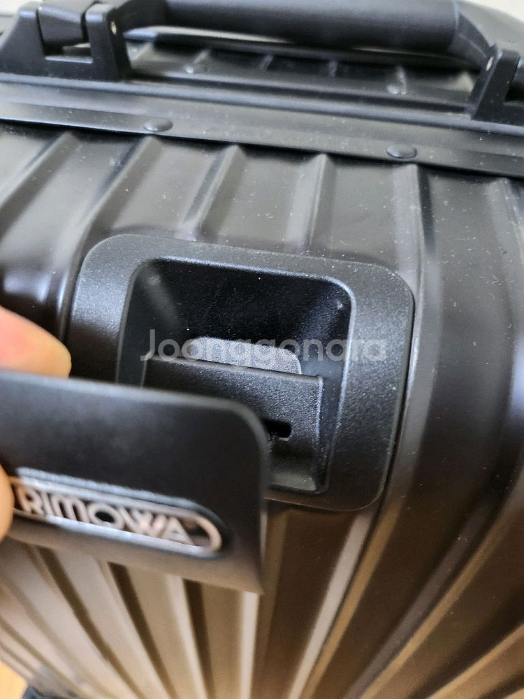 리모와 토파즈 무광블랙 기내용--4