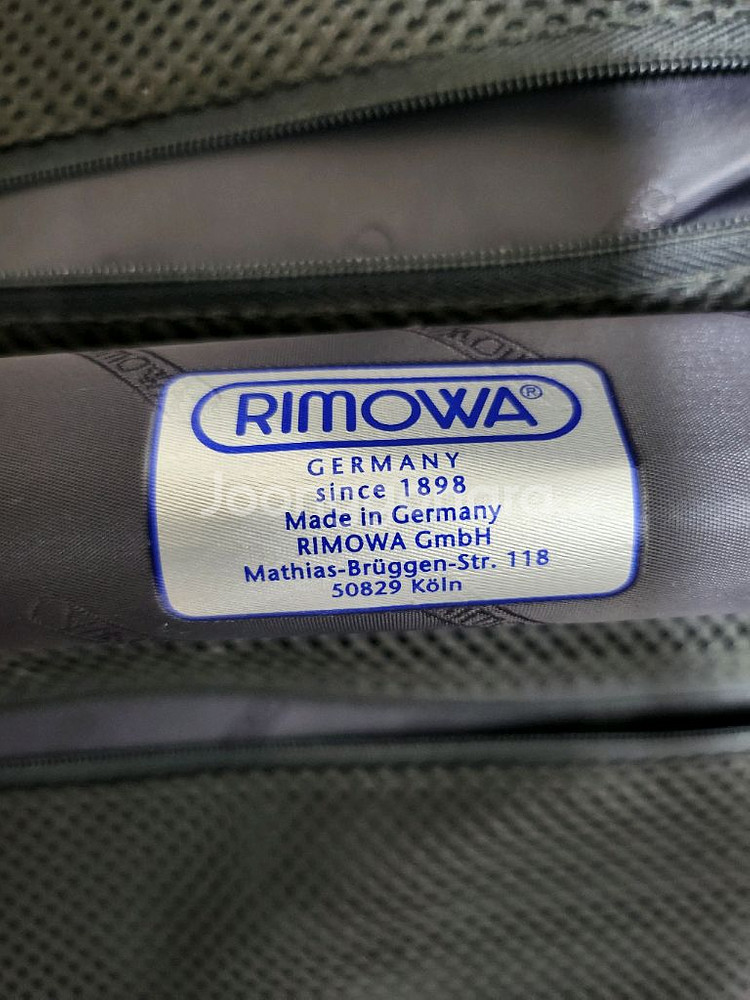 리모와 토파즈 무광블랙 기내용--3