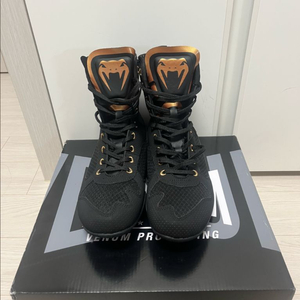 베넘엘리트 복싱화 275 새상품 / 사이즈 미스로 판매