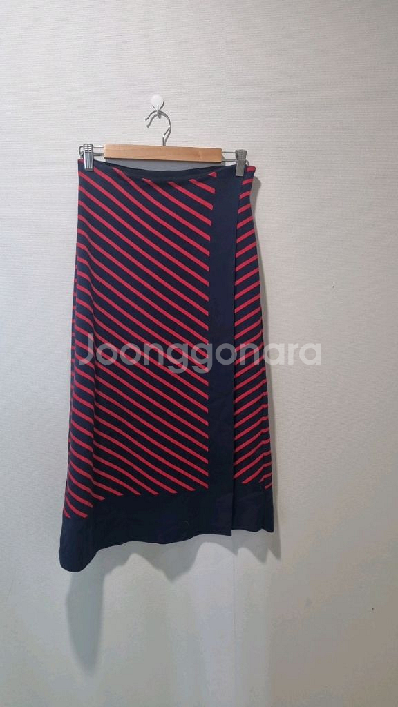 TORY BURCH 토리버치 네이비 레드 스트라이프 밴--0