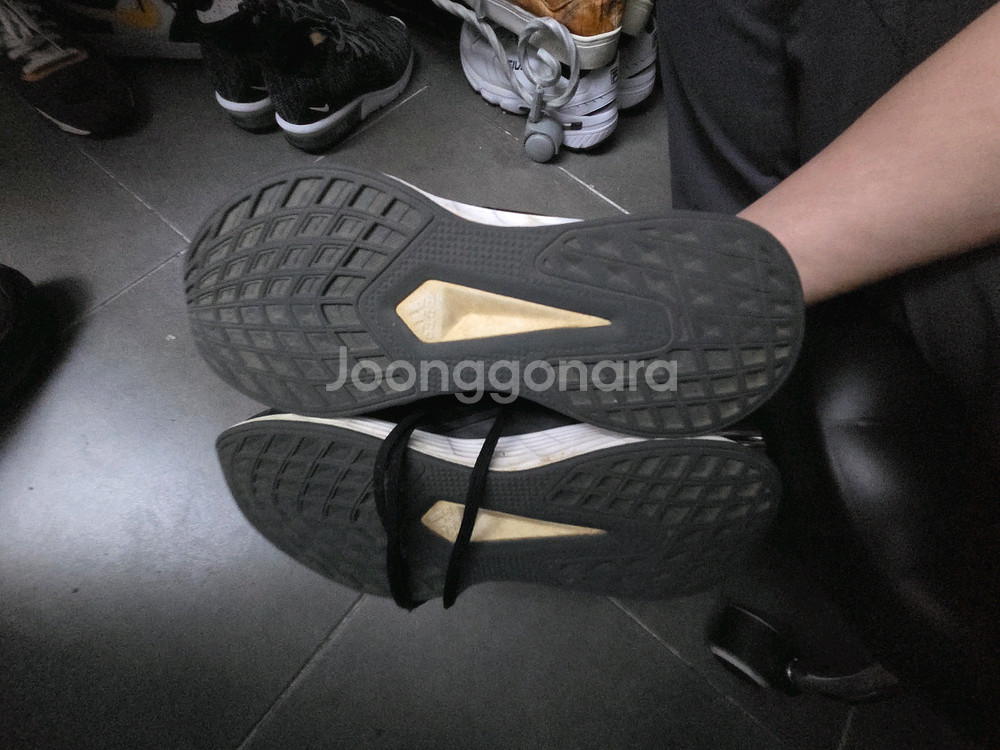 아디다스 운동화 250--3