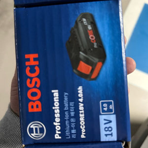미개봉) 보쉬 배터리 ProCORE 18V 4.0Ah팜