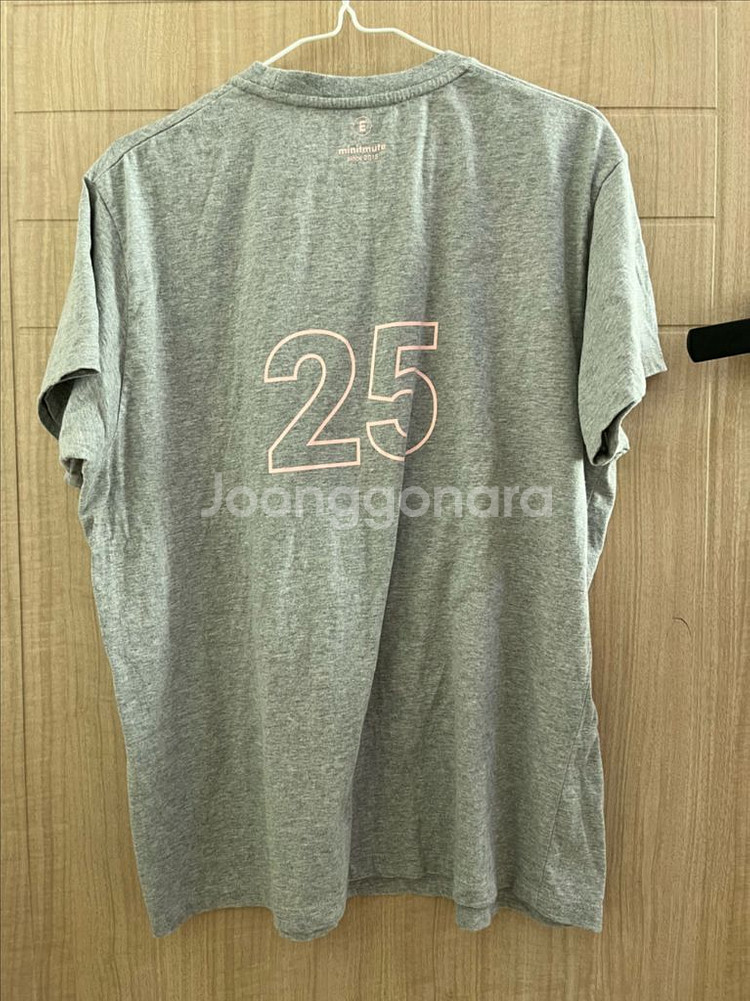 미닛뮤트 25주년 기념 티셔츠 핑크 그레이--2