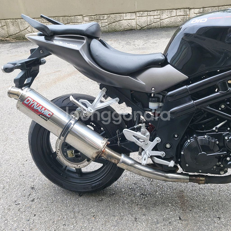 17년식 코멧650 네이키드 오토바이 마지막 연식--7