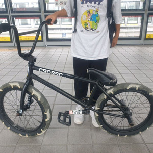 선데이 bmx 개급처 판/대 다음주 까지 게시물 올림