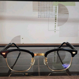 니시데카즈오 브로우라인 c1