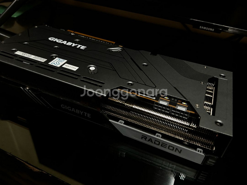 라데온 rx7700xt--0