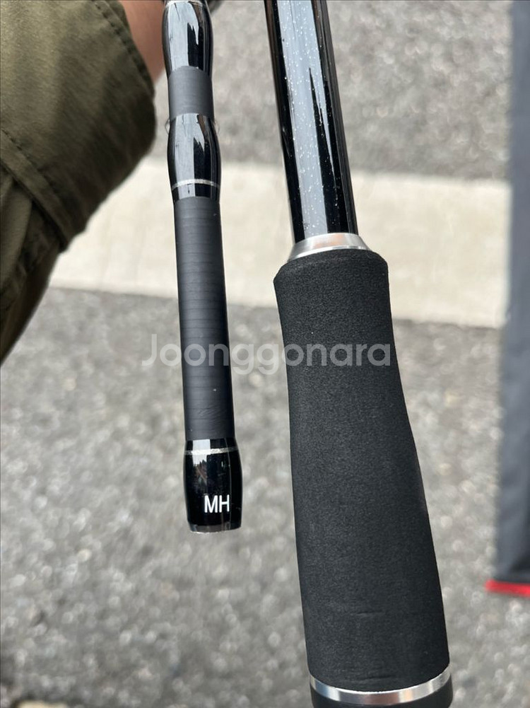 다이와 쏠티스트tw100xhl릴 마리수 로드 팝니다--8