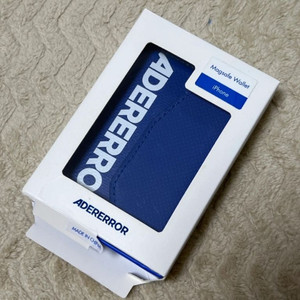 아더에러 아이폰 맥세이프 월렛 제트블루 새상품