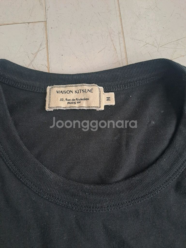 메종키츠네 블랙 반팔 티셔츠--1