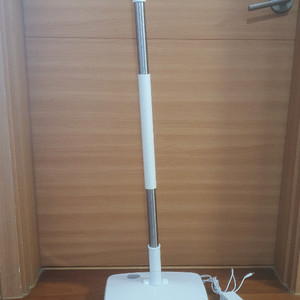 무선 물걸레 청소기