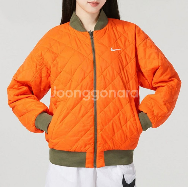 (W) 나이키 NSW 리버시블 바시티 봄버 자켓 올리브--1