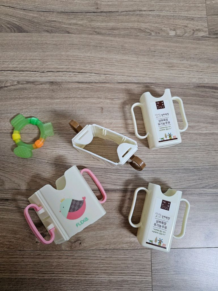 플렉사 우유 홀더. 더블하트 치발기. 유아과일망--1