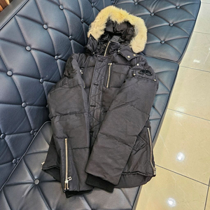 무스너클 쓰리쿼터 S
