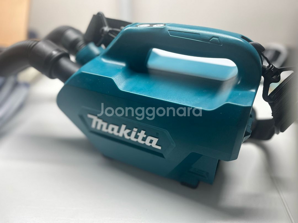 마끼다 dcl184 무선청소기 본체 및 부속--0