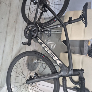 22년 트렉 에몬다 SL6프로 50사이즈 판매합니다.