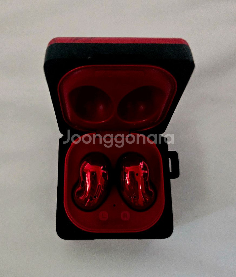 갤럭시 버즈 라이브 레드--1