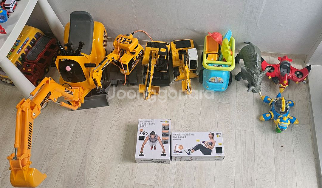 포크레인장난감 일괄 cat 타요 등등등 일괄 팝니다--6